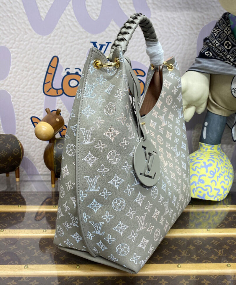 Louis Vuitton Carmel M23396 Gray